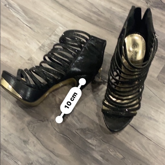 High Heel Shoes - Picture 5 of 5